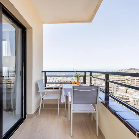 Апартаменты On The Paraiso Playa, Sea Views *
