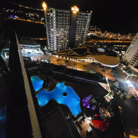 Appartement On The Paraiso Playa, Sea Views *