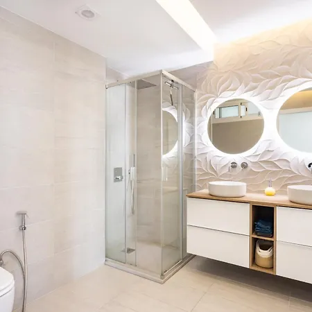 Appartement On The Paraiso Playa, Sea Views *