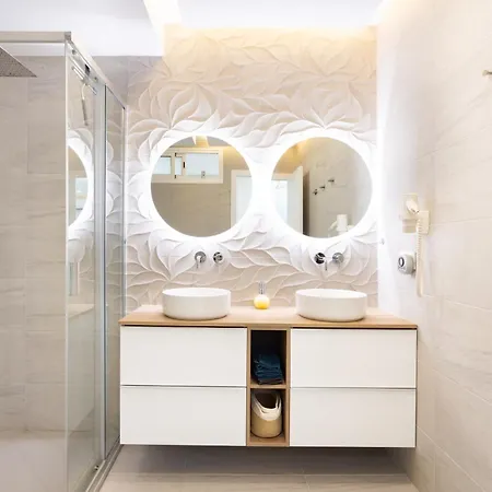 On The Paraiso Playa, Sea Views *