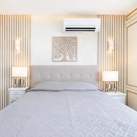 On The Paraiso Playa, Sea Views *