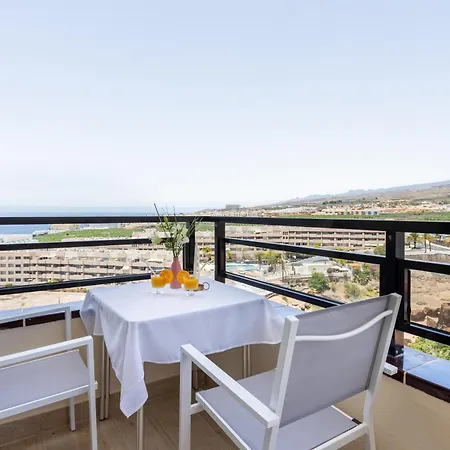 Appartement On The Paraiso Playa, Sea Views *