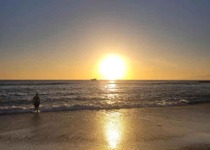 شقة On The Paraiso Playa, Sea Views