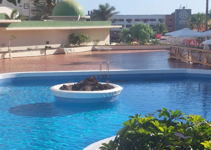 شقة On The Paraiso Playa, Sea Views