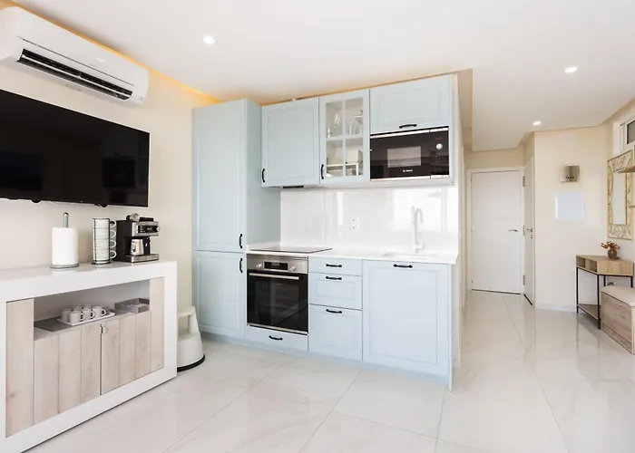 شقة On The Paraiso Playa, Sea Views