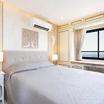 Appartement On The Paraiso Playa, Sea Views *