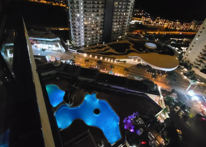 アパート On The Paraiso Playa, Sea Views *