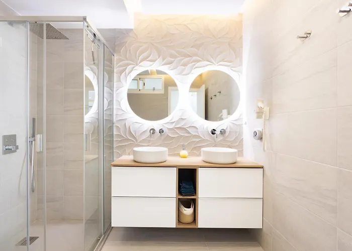 On The Paraiso Playa, Sea Views *